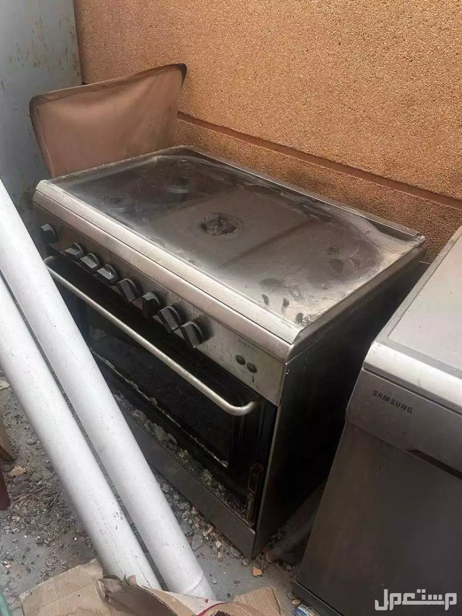 للبيع فرن غاز مستعمل على السوم