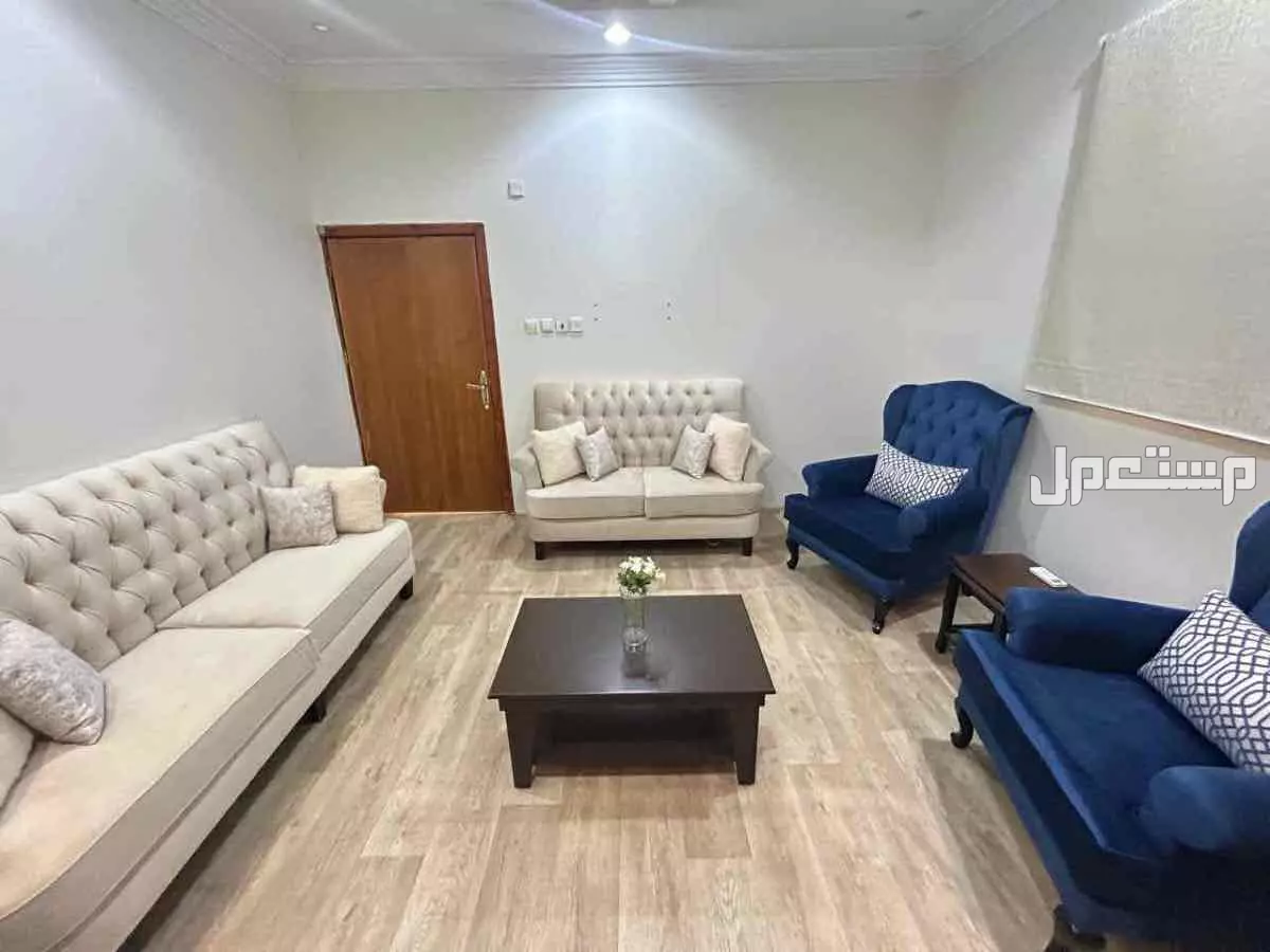 كنب للبيع خميس مشيط بسعر 1500 للجاد
