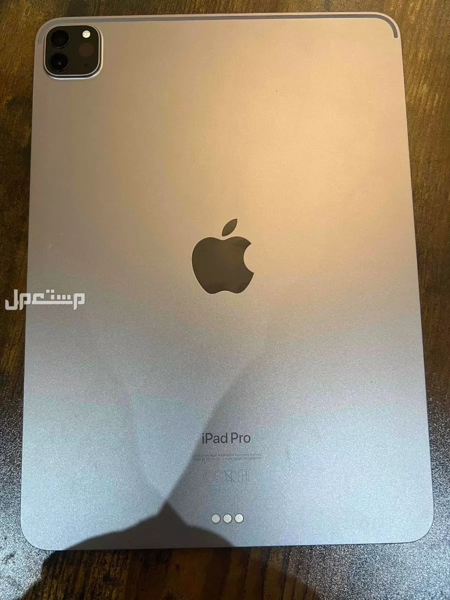ايباد 11 برو للبيع استخدام بسيط جدا