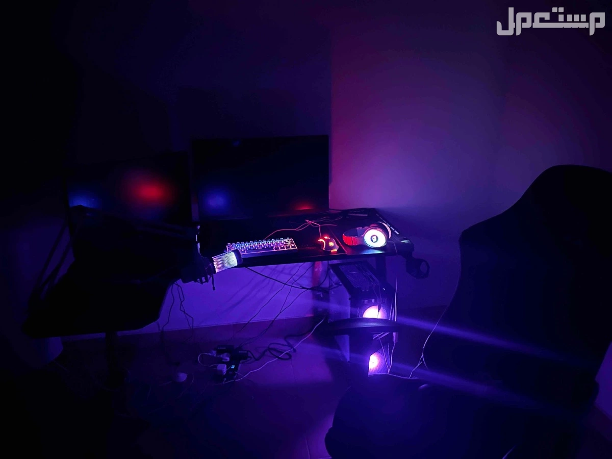 PC للبيع  ماركة أسوس في الرياض بسعر 7 آلاف ريال سعودي