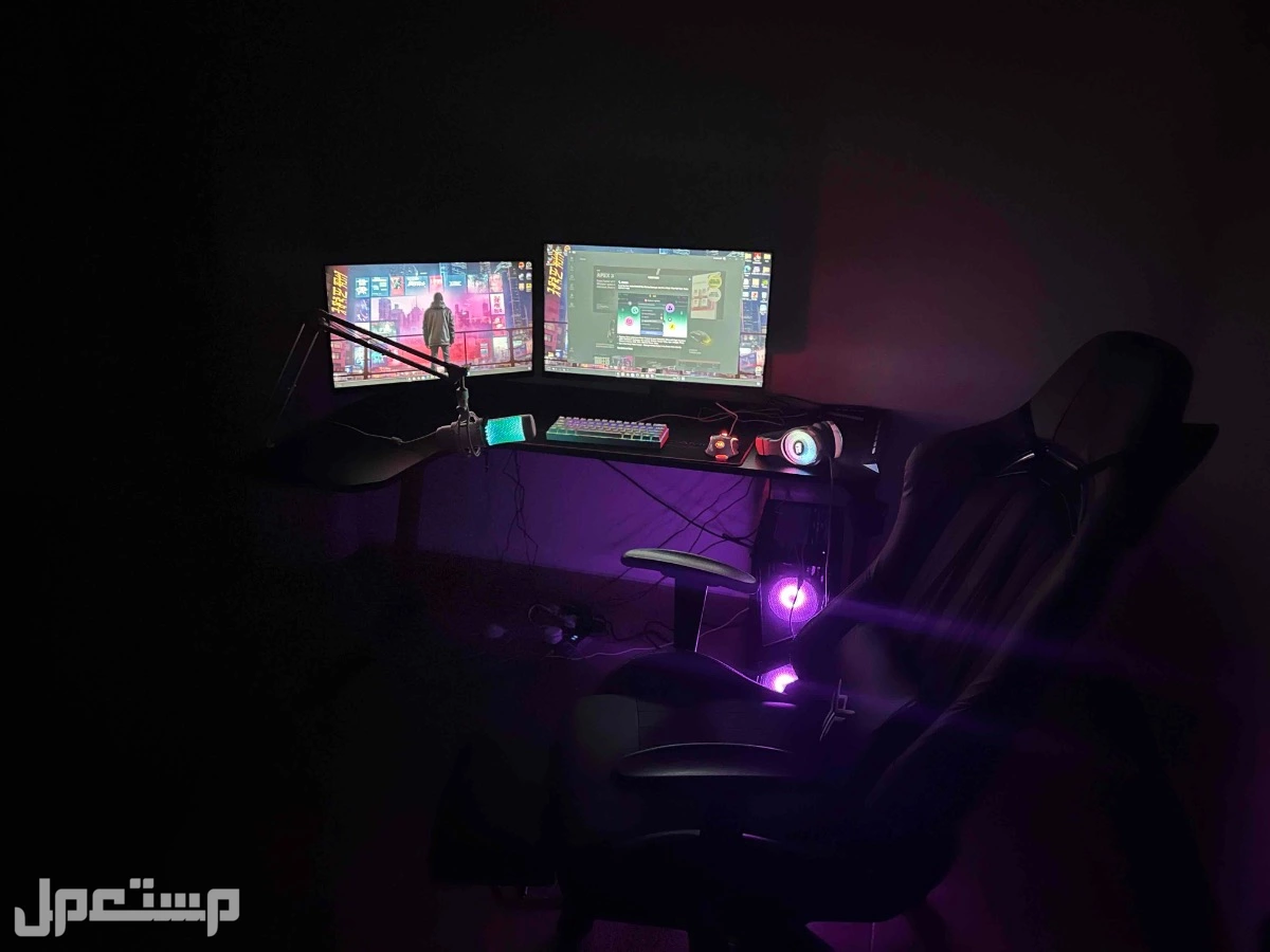 PC للبيع  ماركة أسوس في الرياض بسعر 7 آلاف ريال سعودي