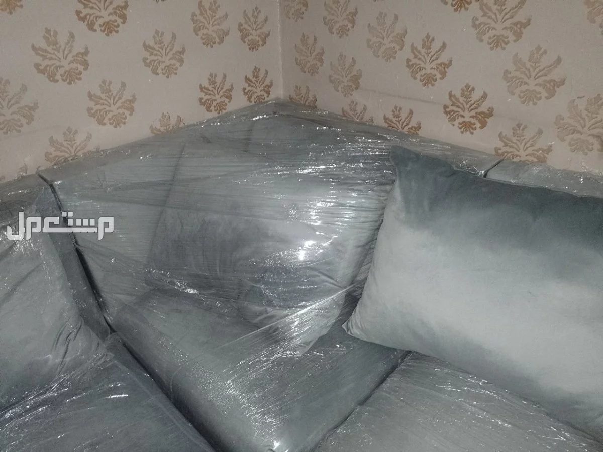 كنب جديد 8قطع على شكل يو اللون رمادي  في الرياض السوم يبدا من