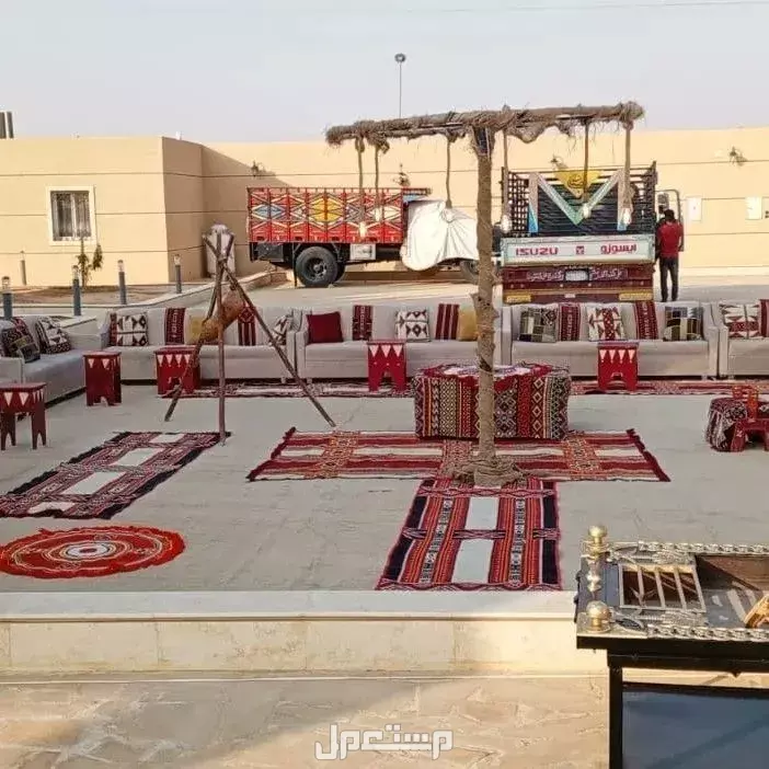 تأجير بكجات مداخل كوشه تخرج افراح ميلاد زفاف مداخل استقبال عروسه طاولات طعام تجهيز مناسبات خاص عامه كنب مكيافات خيام قهوجين جلسات سماعات #صبابين#صبابات#قهوجي الرياض