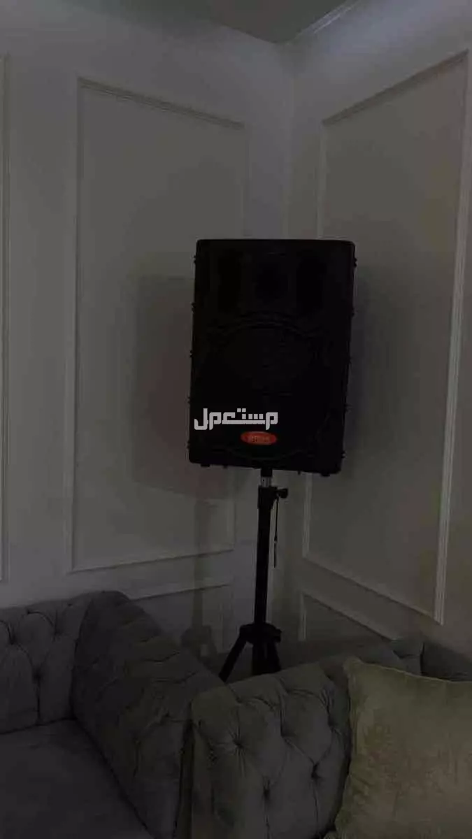 سماعات للاجار  يومي ب 200 ريال