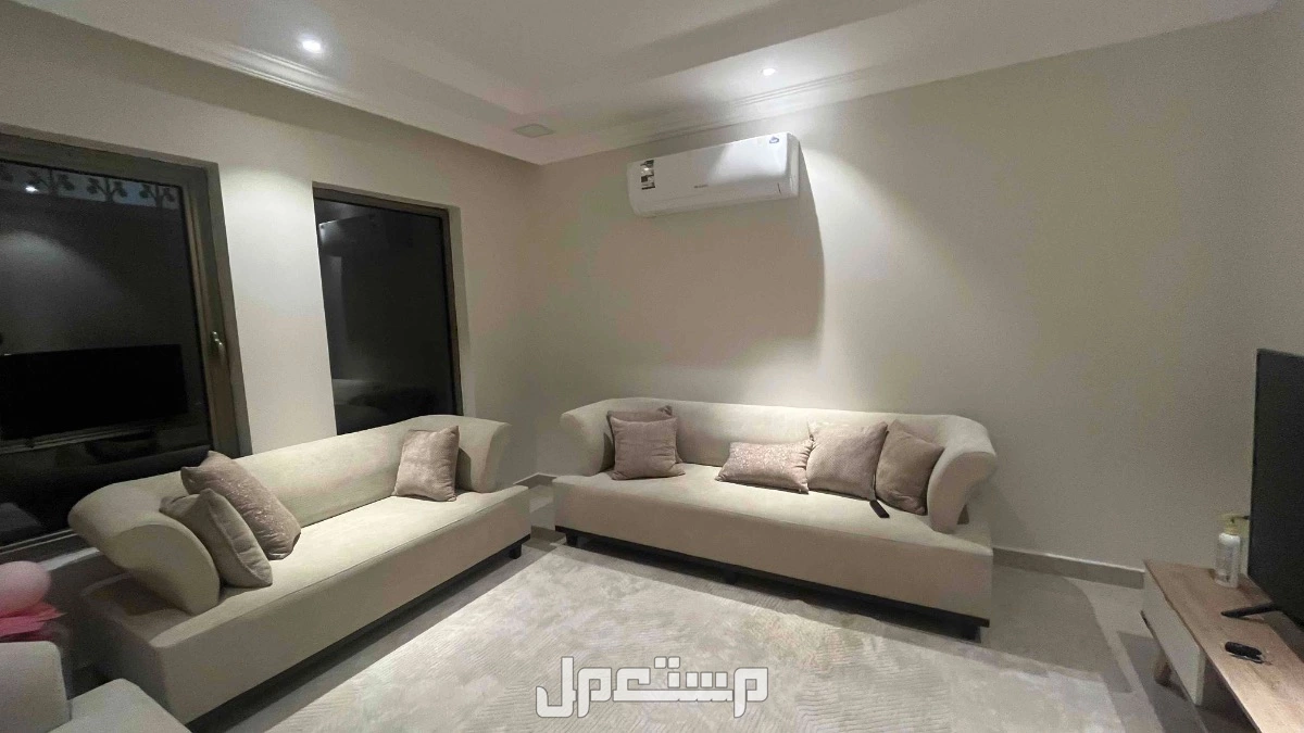 حي الشعله الدمام كنب خامه شانيل ب 3500 في الدمام بسعر 3500 ريال سعودي