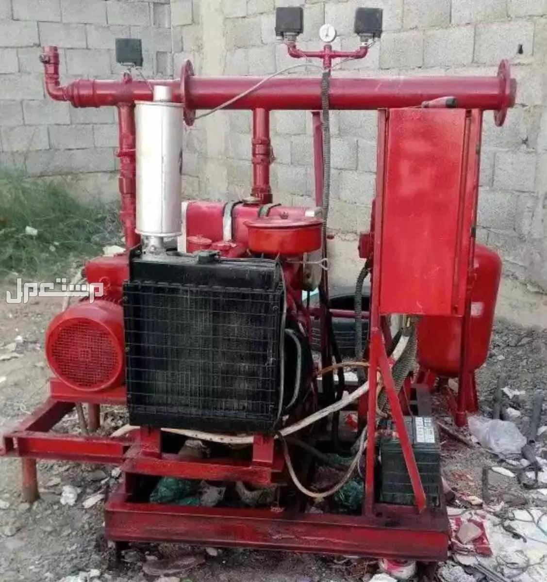 للبيع ثلاث مضخات حريق شبه جديده 250جالون-120-150