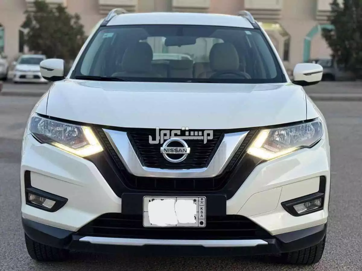 سيارة للبيع نيسان اكس تريل 2021 دبل 7 مقاعد 2021 Nissan X-Trail 4WD 7 Se