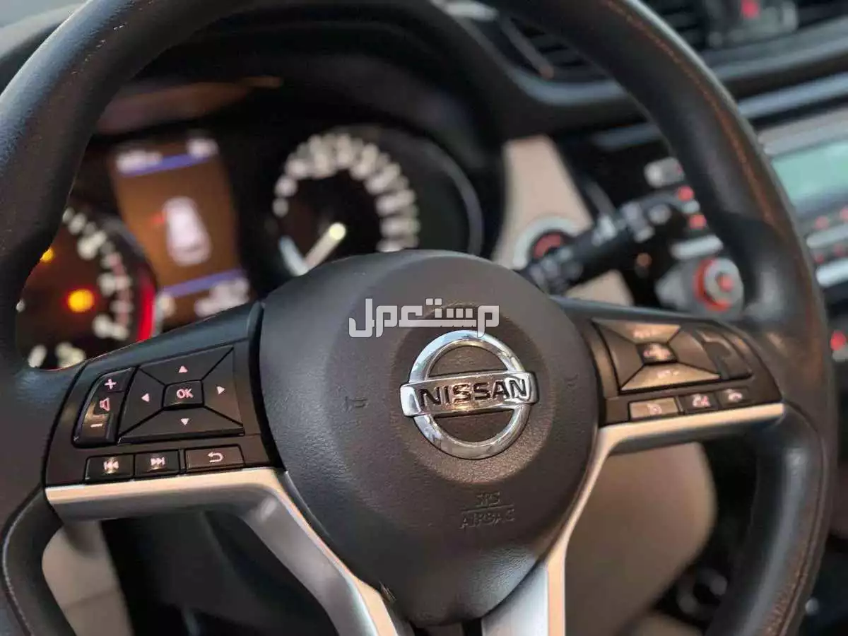 سيارة للبيع نيسان اكس تريل 2021 دبل 7 مقاعد 2021 Nissan X-Trail 4WD 7 Se