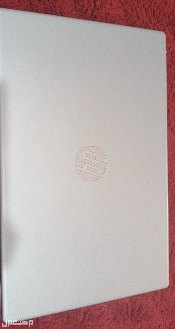 لابتوب hp مستعمل فقط 5 اشهر  في خميس مشيط بسعر ألف ريال سعودي