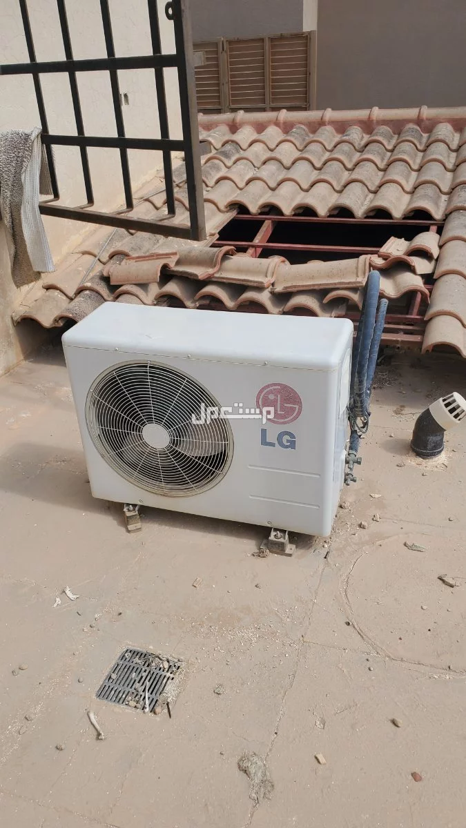 للبيع مكيفات حي الياسمين بسعر7000ريال