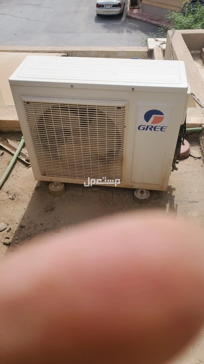 للبيع مكيفات حي الياسمين بسعر7000ريال