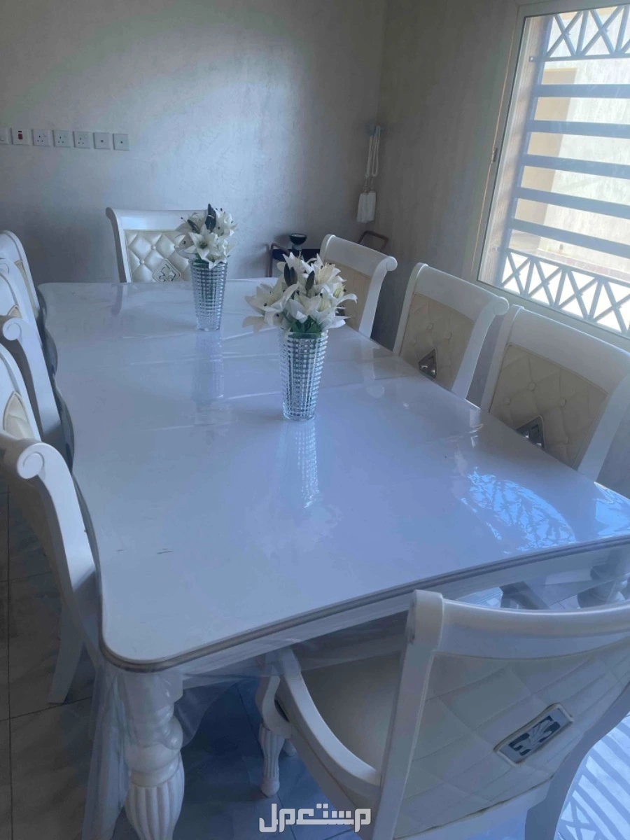 طاولة طعام بيضاء 8 كراسي سعر الشراء 8500