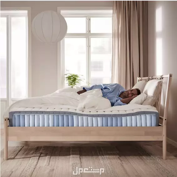 إطار سرير بني غامق + مرتبة 120 × 200 (مستخدم لمدة 6 أشهر) in Riyadh at a price of 2210 SAR