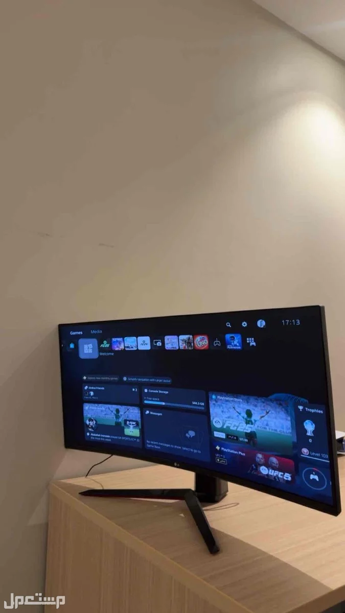 شاشة ألعاب LG UltraGear منحنية 34 إنش - نظيفة جدا في الرياض