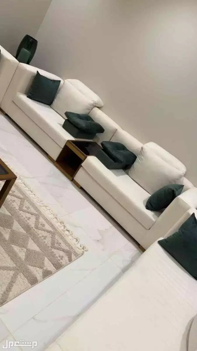 كنب مودرن لا يفوتك فرصه في مدينه الرياض فقط 3000 ريال