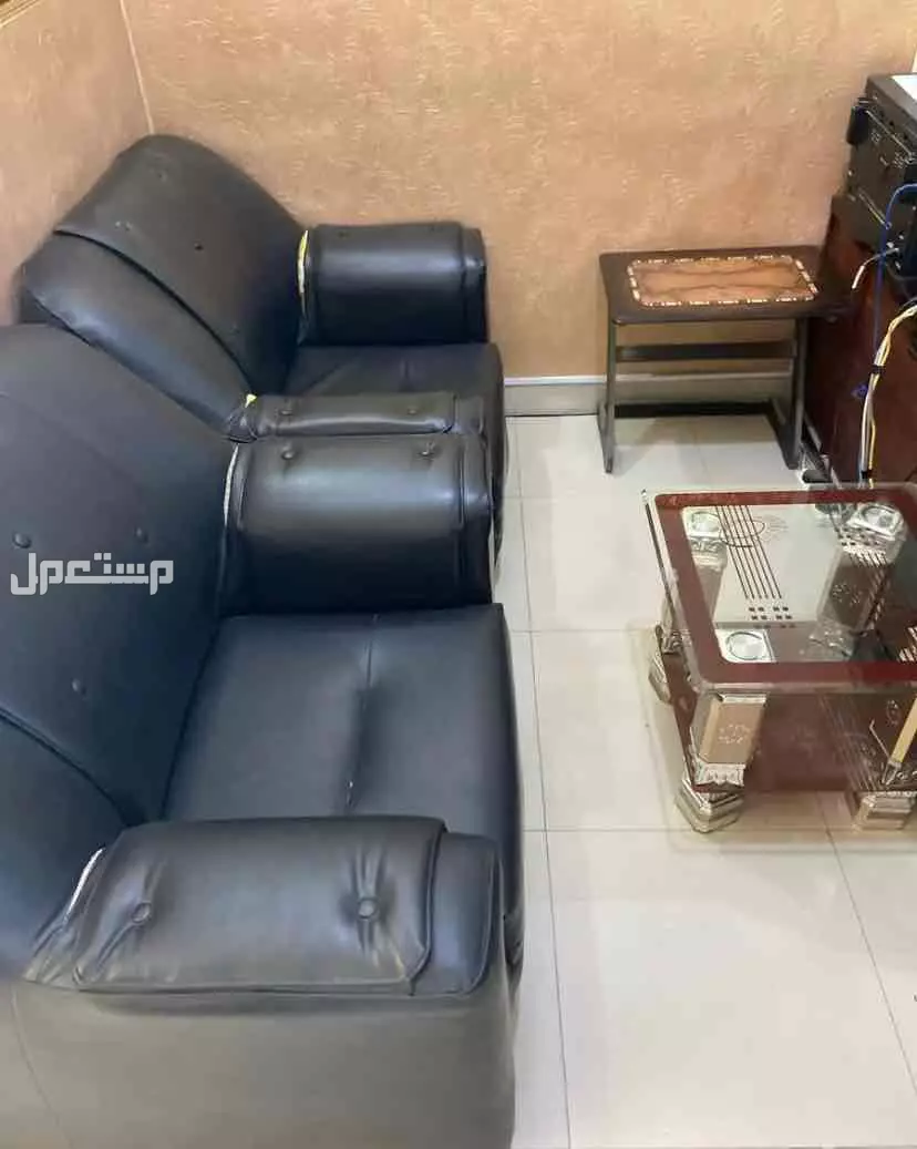 للبيع اثاث مكتبي بالرياض السلي