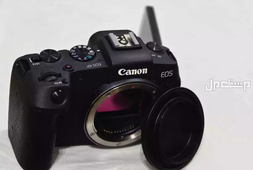 كاميرا احترافية CANON- EOS- RP في الرياض بسعر 4500 ريال سعودي