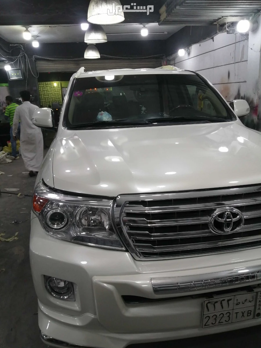 الرياض قريب من الغرابي رش بويه لمعه وكالة مع ضمان 5سنوات 800ريال