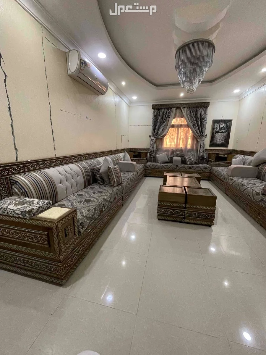 كنب مجلس  في الدمام بسعر 00001 ريال سعودي