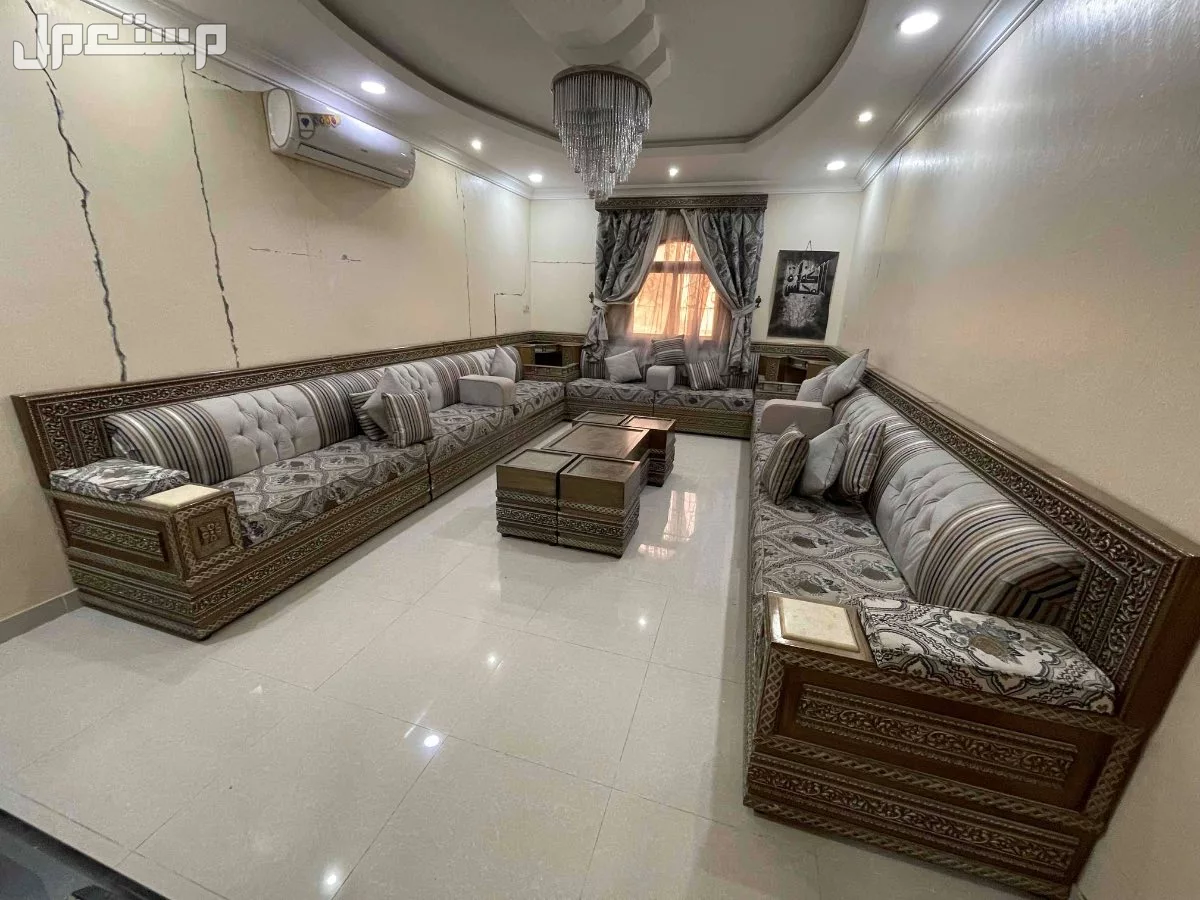 كنب مجلس  في الدمام بسعر 00001 ريال سعودي