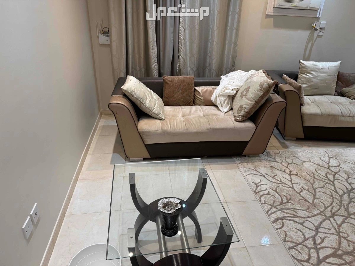 طقمين كنب للبيع في حي التنعيم بمكة المكرمة من هوم سنتر