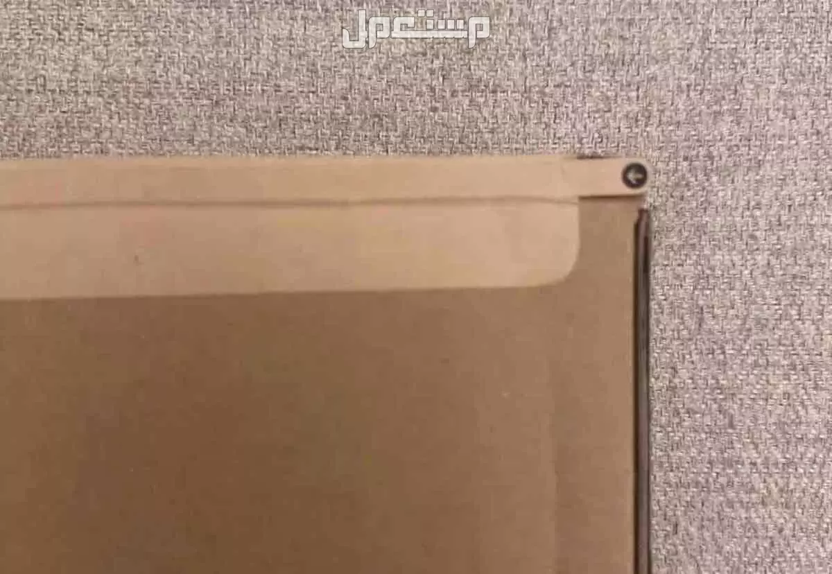 ايباد برو الجيل السادس اكبر شاشه 12.9 جديد بكرتونه