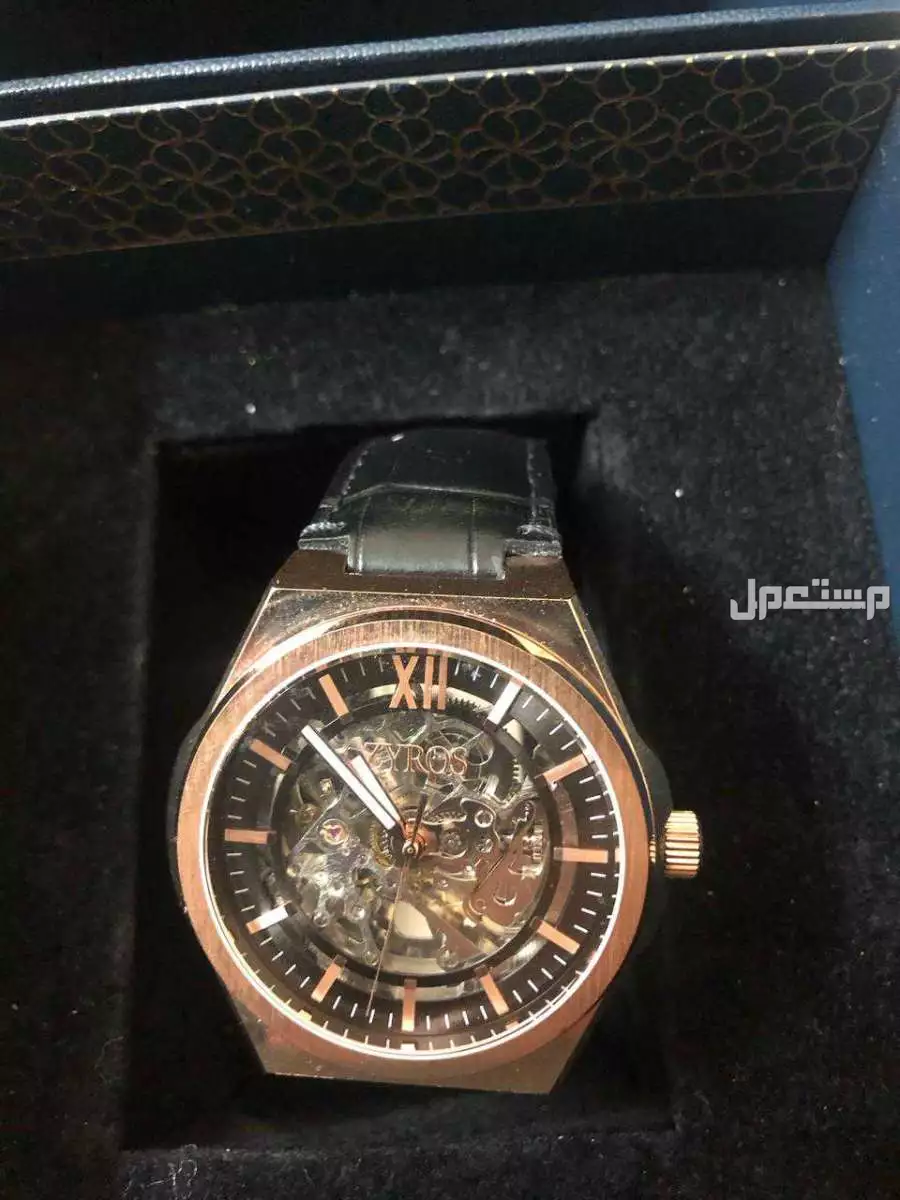 ساعة زايروس جديده للبيع 425 ريال