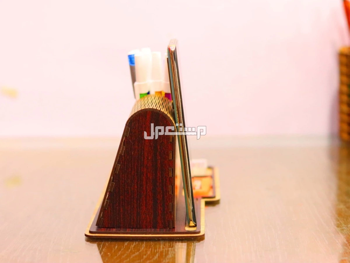 تصميم لوحات محلات طباعة UV هدايا دعائية دروع تذكارية في الرياض
