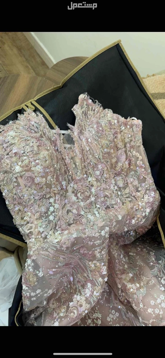 فستان شبكه او سهره لبس مره وحده 3 ساعات للبيع