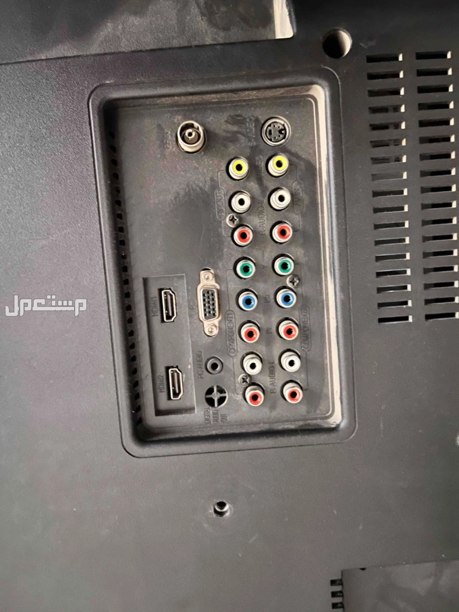 شاشه kmc 32 بوصه hd في الرياض بسعر 250 ريال سعودي