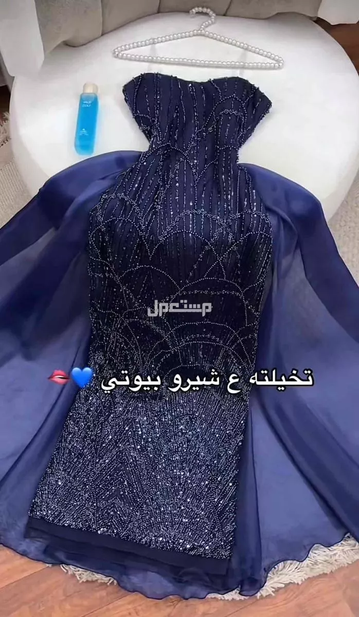 القصيم عنيزة في عنيزة  للبيع فستان جديد