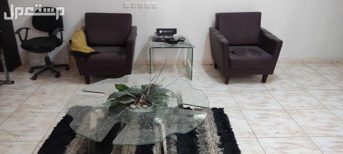 اثاث في الرياض بسعر 3 آلاف ريال سعودي