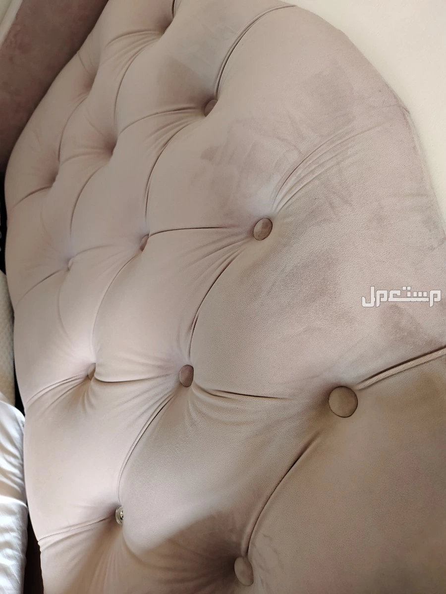 سريرين شبه جديد  في الرياض بسعر 600 ريال سعودي