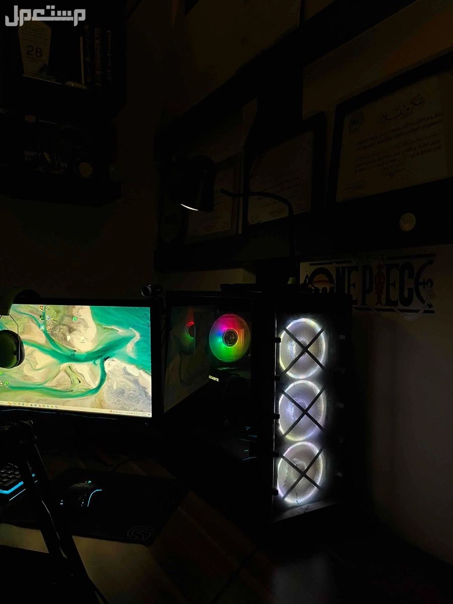 Pc ( بي سي مع سيت اب كامل ) بسعر على السوم