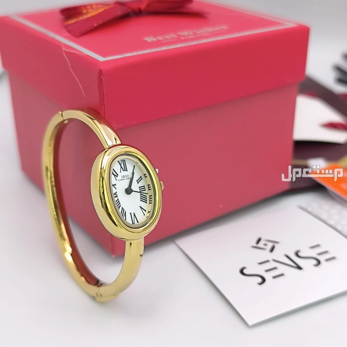 *جديدنا* *ساعه نسائي  شكل كارتير*      *كيس وعلبه وكرت*  *ضمان سنه مويه مكينة بطاريه لون*  *السعر  180 ريال*