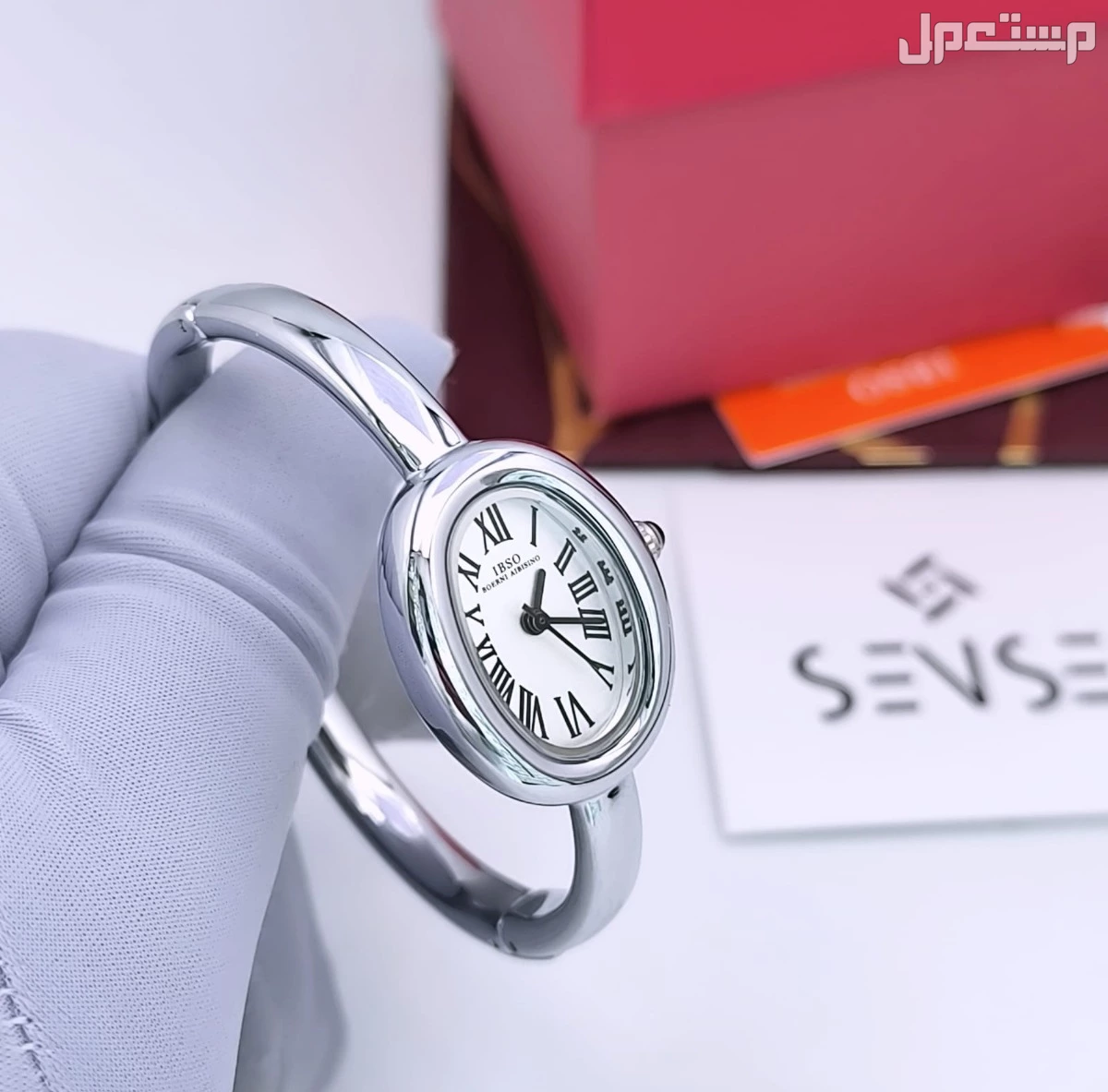 *جديدنا* *ساعه نسائي  شكل كارتير*      *كيس وعلبه وكرت*  *ضمان سنه مويه مكينة بطاريه لون*  *السعر  180 ريال*