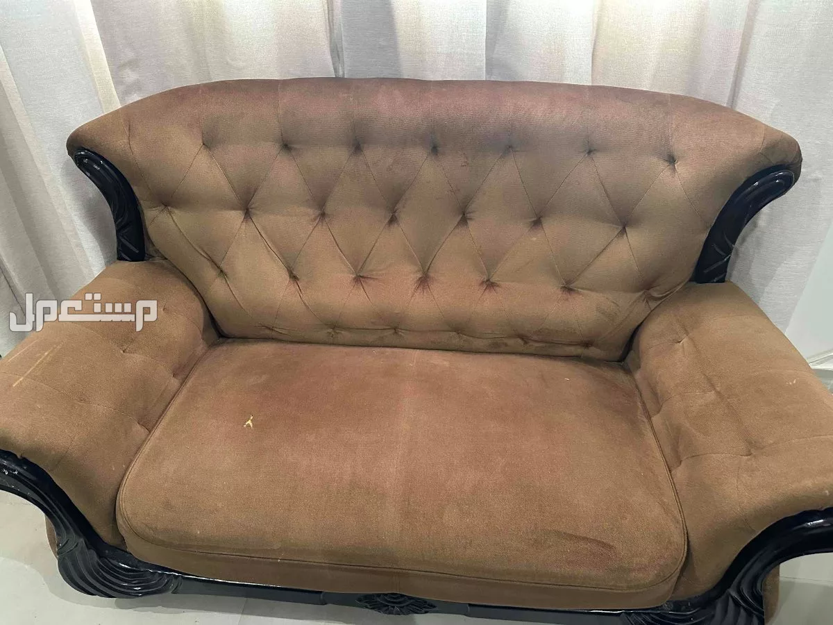 جده  كنب مستعمل نظيف   في جدة بسعر 200 ﷼ الحمل والنقل على المشتري
