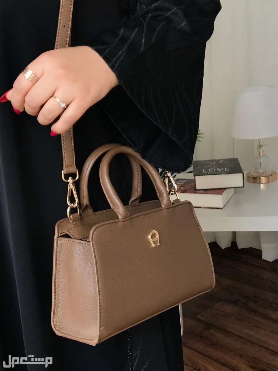 شنط ماركة اقنر ماستر كوالتي حجم وسط