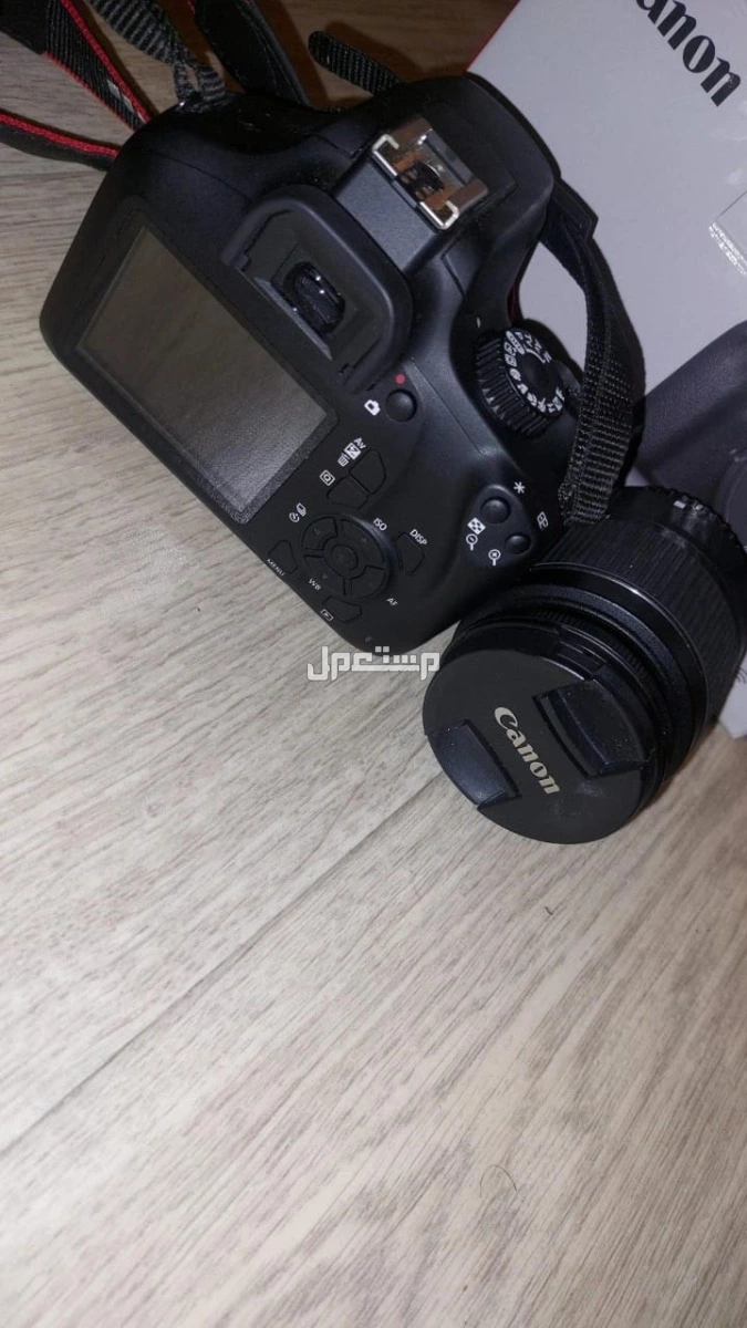 كاميرا كانون eos 4000D للبيع العاجل