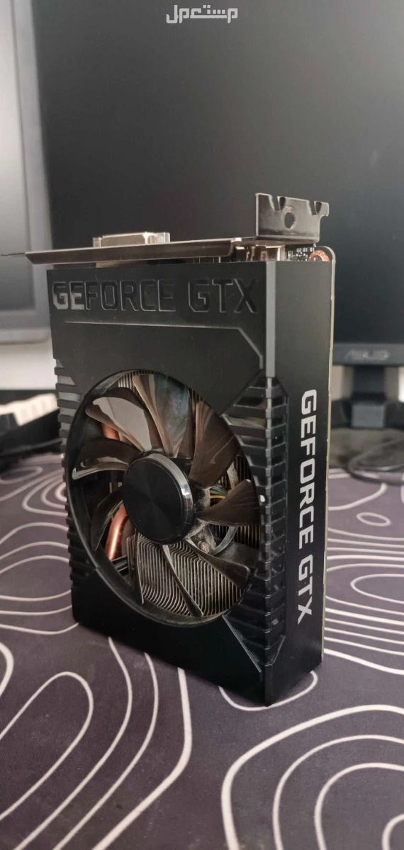 كرت شاشة gtx1660super مستعمل نظيف