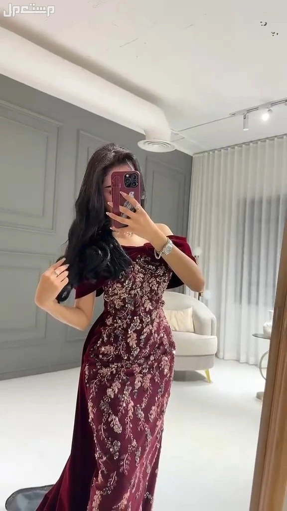 فساتين مناسبات حديثة الشحن والتوصيل مجانا لجميع مناطق المملكة في الرياض بسعر 200 ريال سعودي