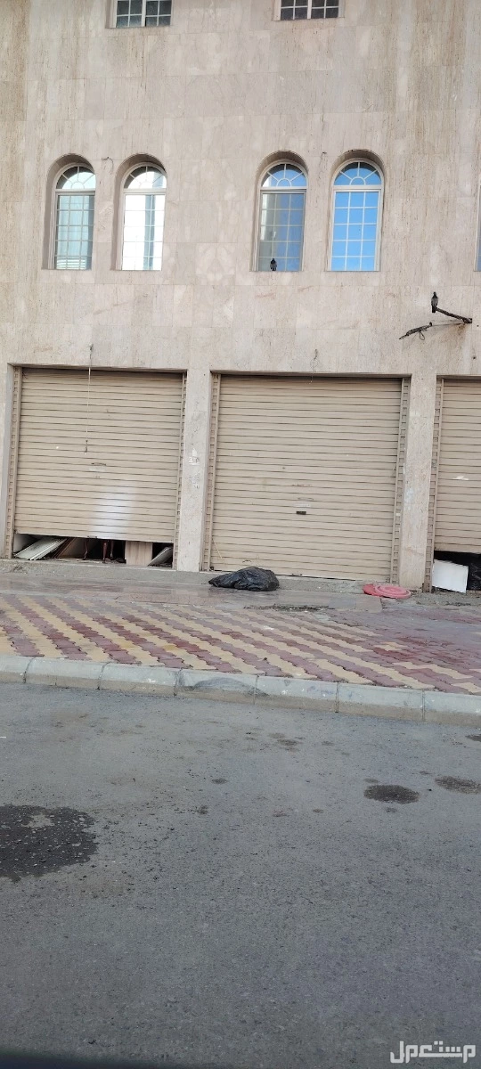 صيانة أبواب الكراج الاتوماتيكية وشبابيك الشتر  في مكة المكرمة