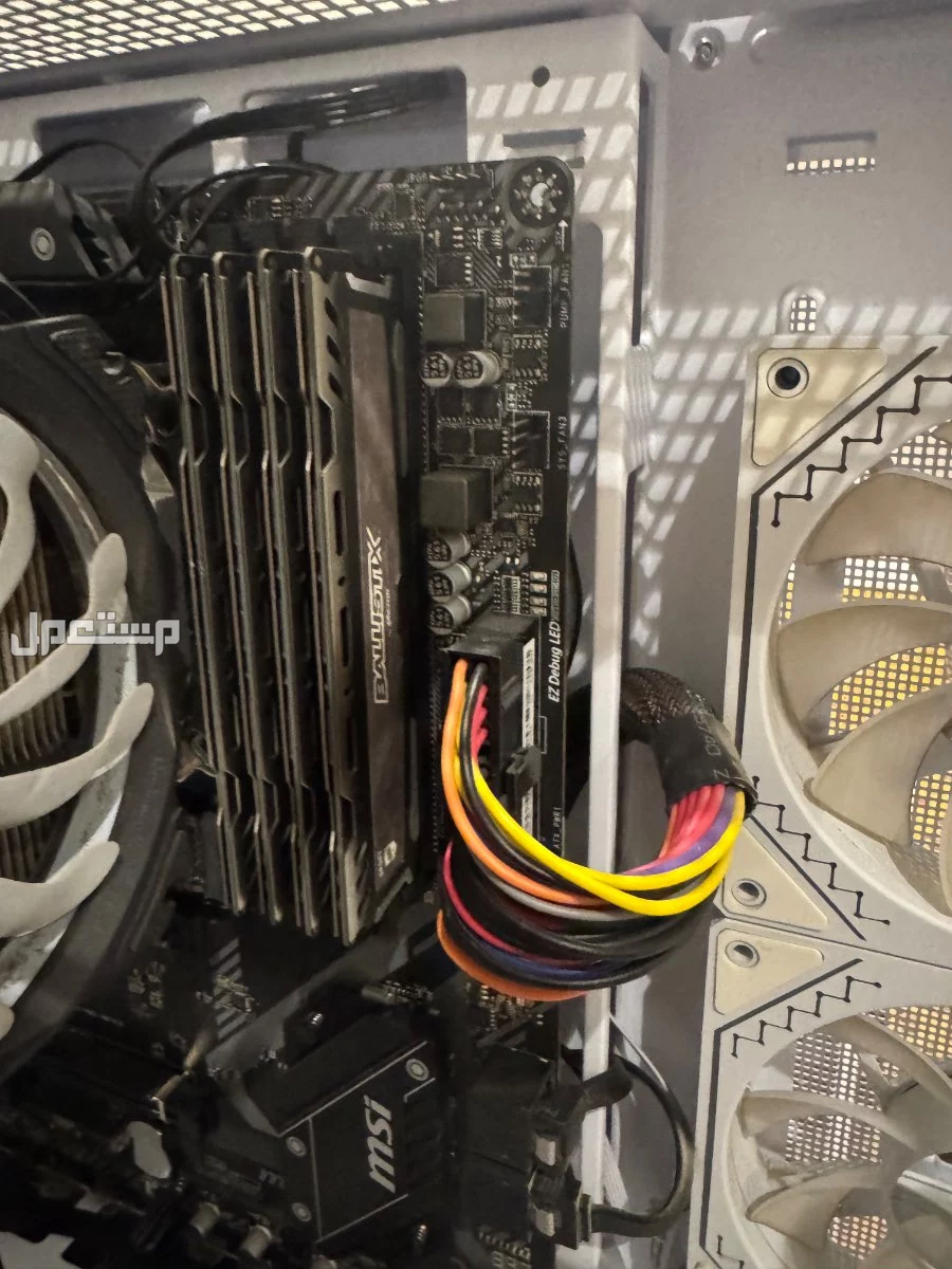 للبيع بي سي قيمنق pc gaming كمبيوتر العاب في الرياض السعر 1350