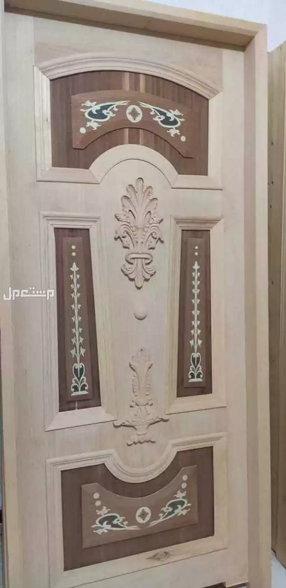 أبواب خشب داخلية وخارجية مع التركيب خصومات للمشاريع