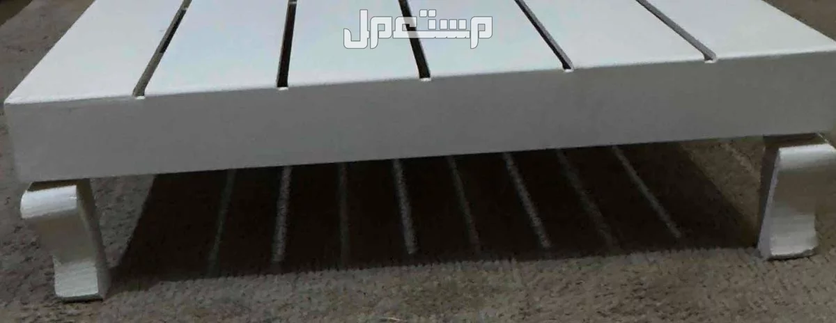 طاوله ارضيه في الطائف بسعر 150 ريال سعودي