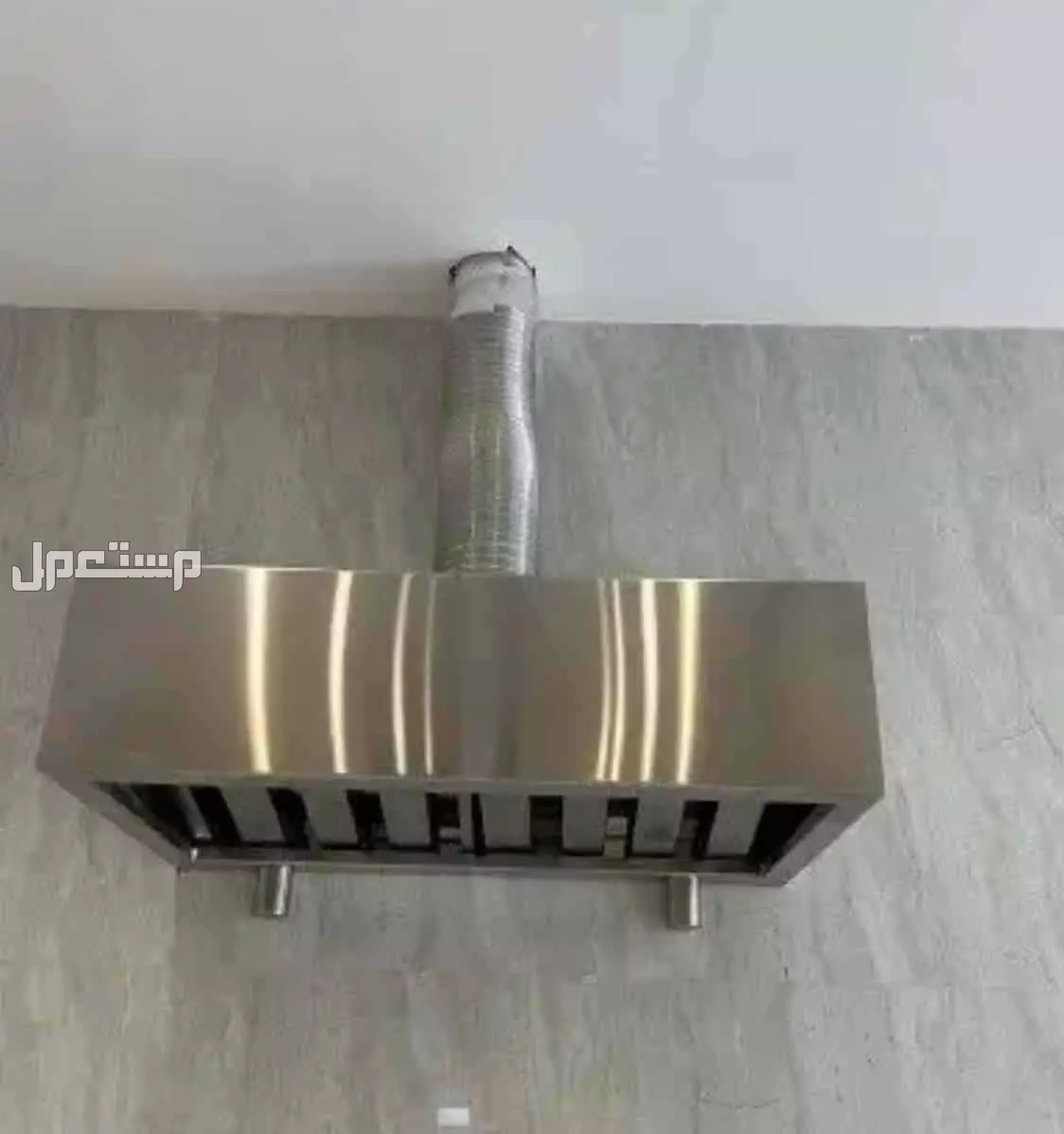 وصف شفاط عادم على الطراز الألماني مع محرك سمك الفرشاة 1.2 مم , AISI 304 . حشوات الشحوم صمام الشحوم أضواء السائبة. (لا يشمل مجرى المروحة) baffie نوع الجدار مع نوع حافت 50x90x150 سم البناء ال