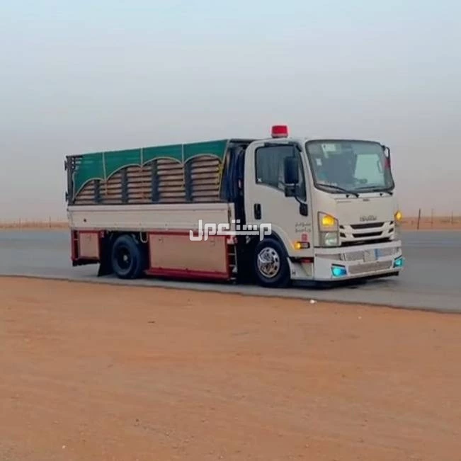 نقل اثاث وجميع انواع غرف النوم مع الفك والتركيب 0531245809 الرياض
