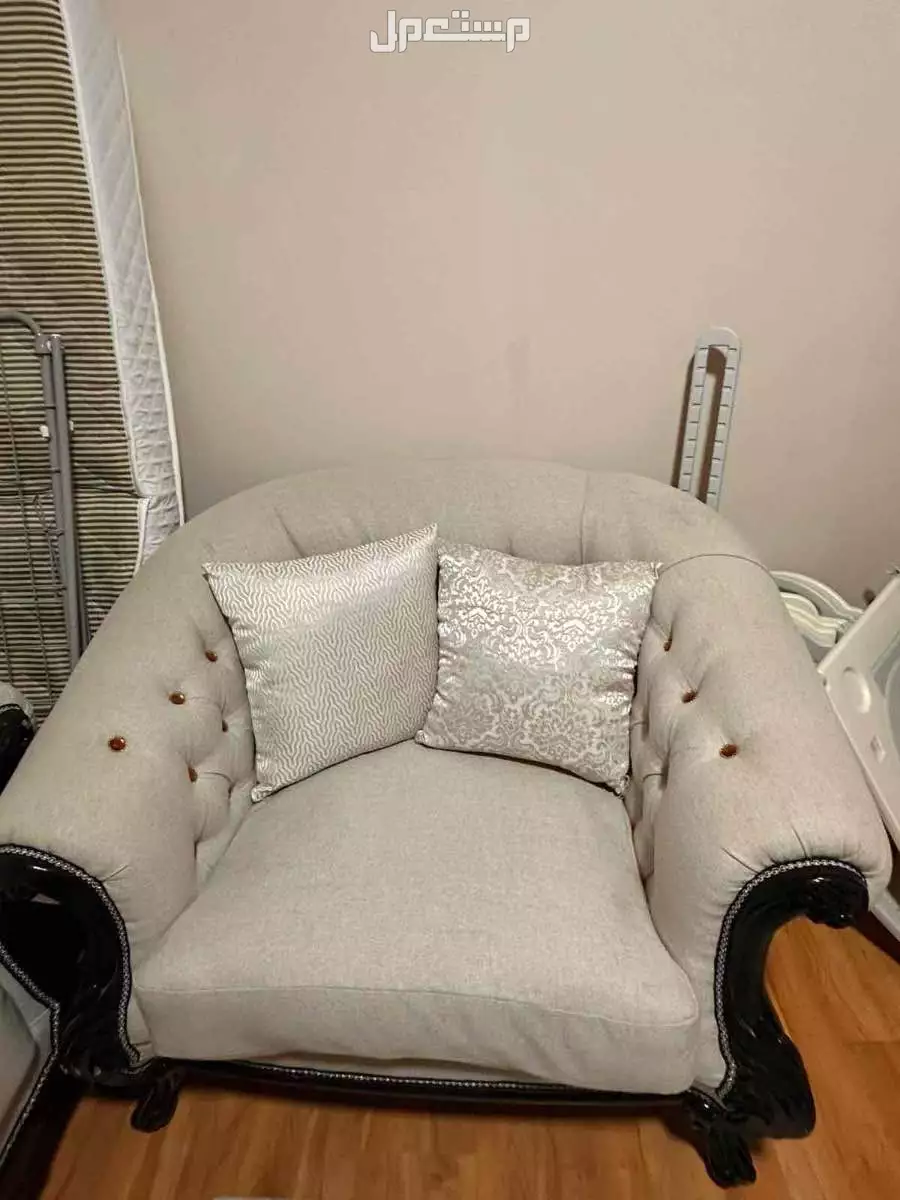 بيع كنب مستعمل استخدام جديد في الرياض