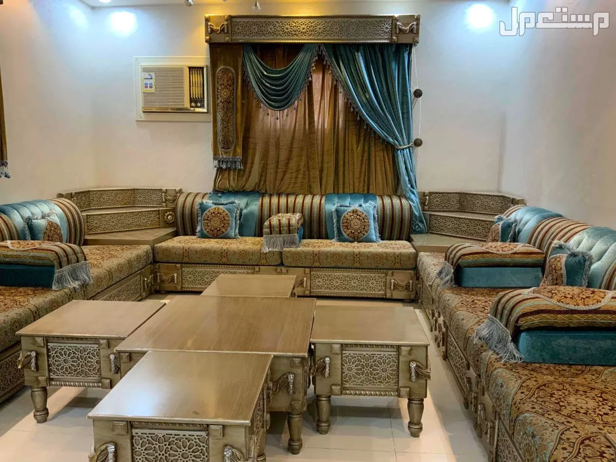 اثا مجاس مستعمل وتفصيل فاخر للبيع