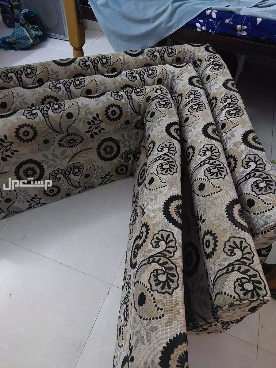 مجلس ارضي في ضمد بسعر 350 ريال سعودي